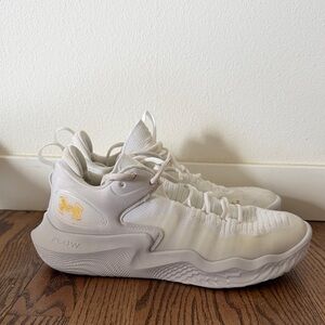 Under Armour Ace Low Volleyball Shoes